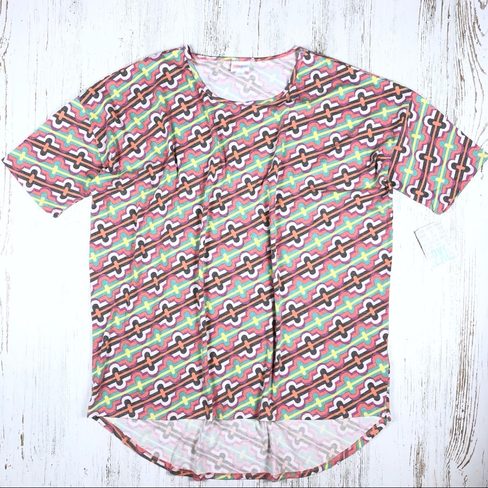 NWT LulaRoe Irma 2XL Rainbow Multi-Color Top Tunic